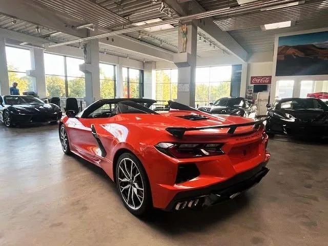 Corvette C8