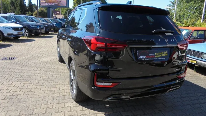 KGM Rexton