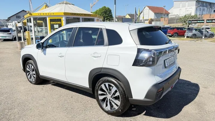 Suzuki (SX4) S-Cross