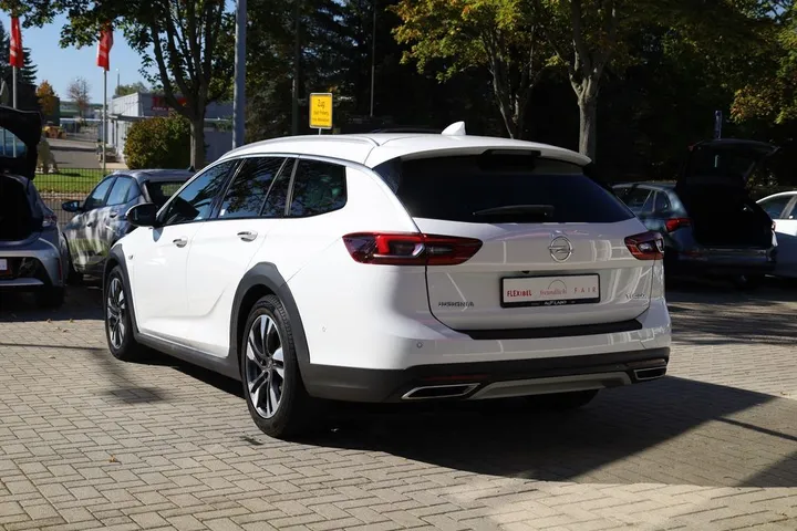 Opel Insignia CT