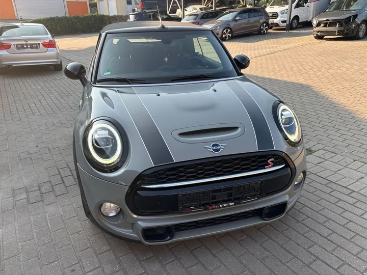MINI Cooper S Cabrio