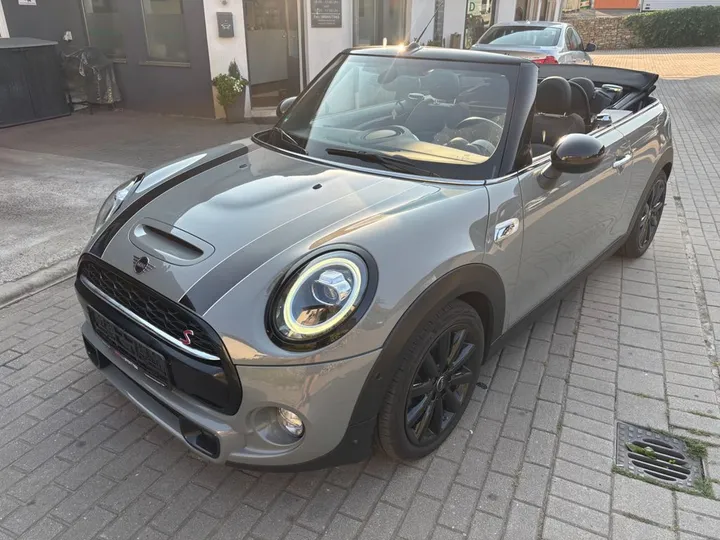 MINI Cooper S Cabrio