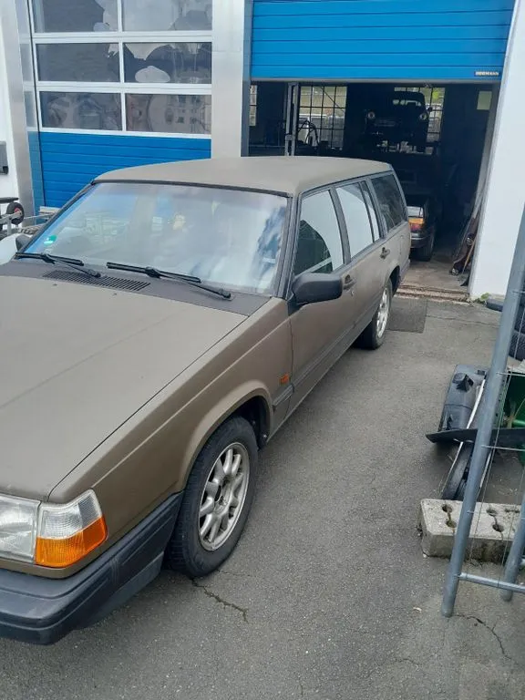 Volvo 945