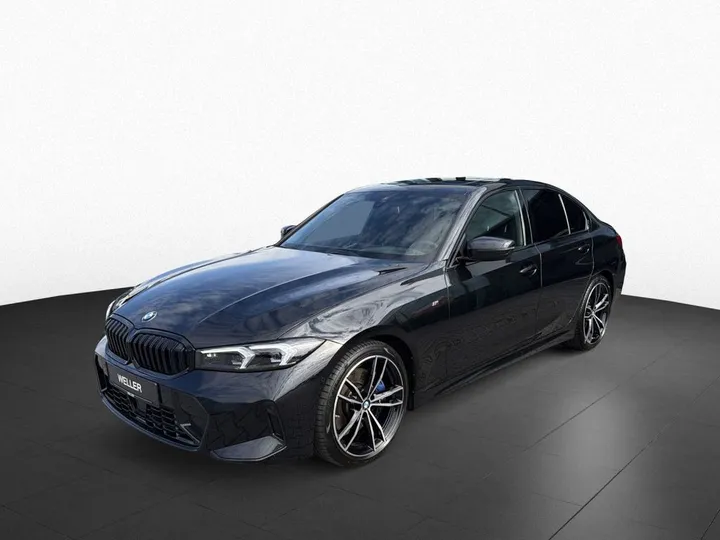 BMW 330