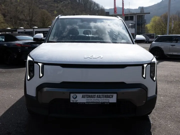 Kia EV2