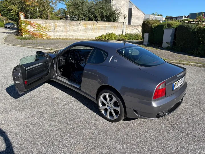 Maserati 4200