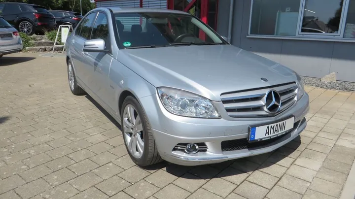 Mercedes-Benz C 200