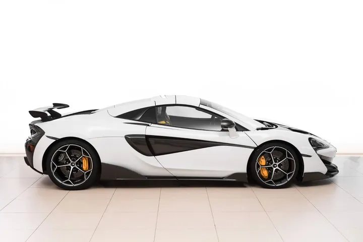 McLaren 570S