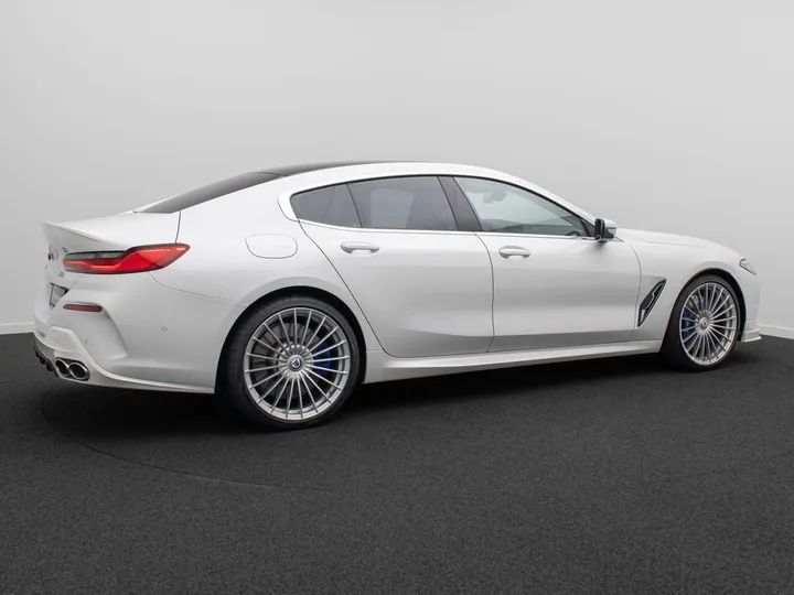 ALPINA B8