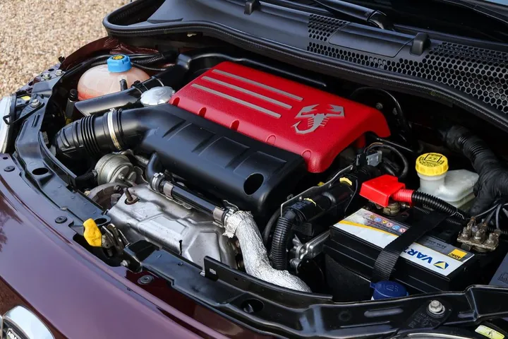 Abarth 695