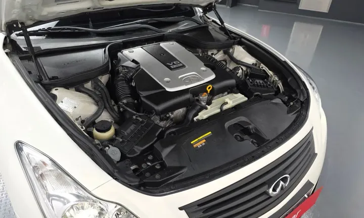 Infiniti G