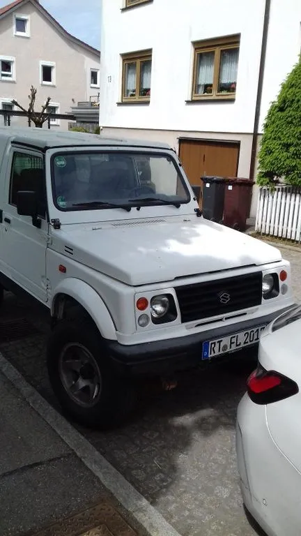 Suzuki SJ Samurai