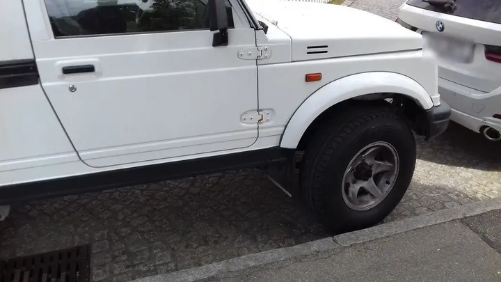 Suzuki SJ Samurai