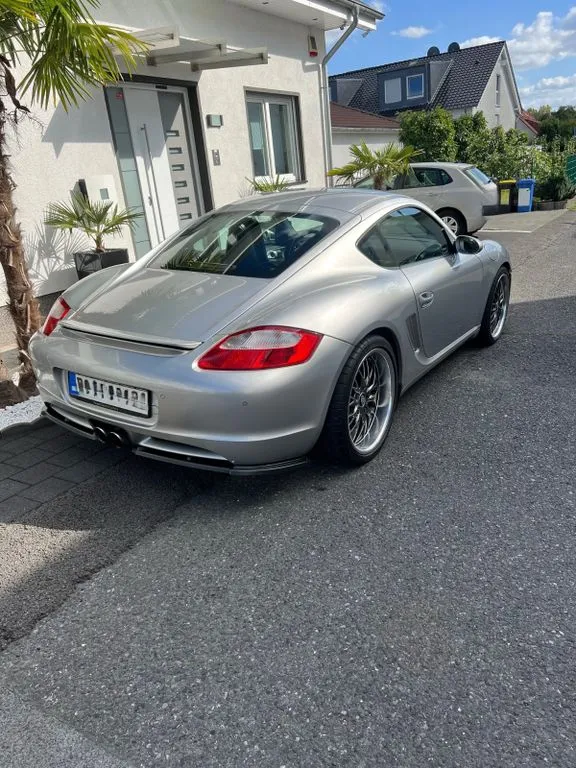 Porsche Cayman