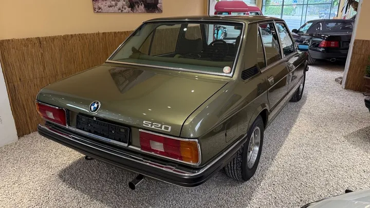BMW 520