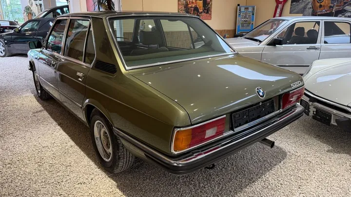 BMW 520