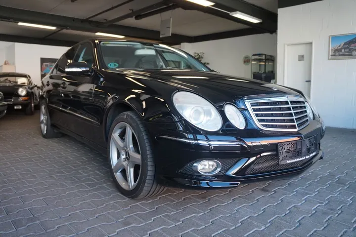 Mercedes-Benz E 500