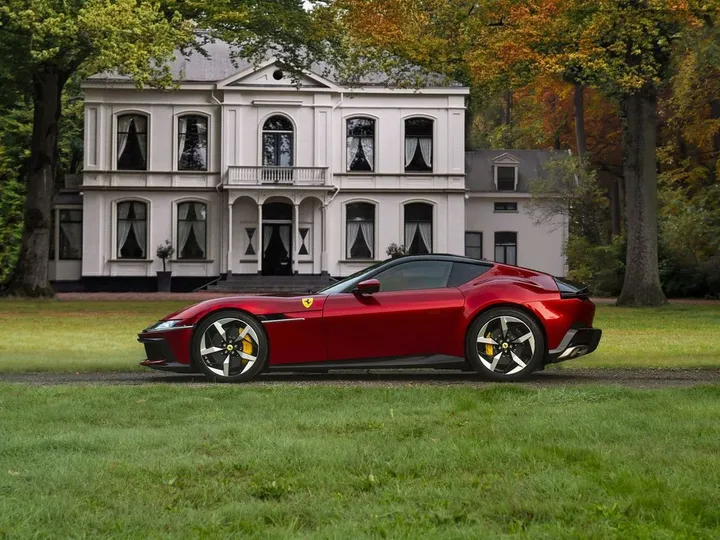 Ferrari 12Cilindri