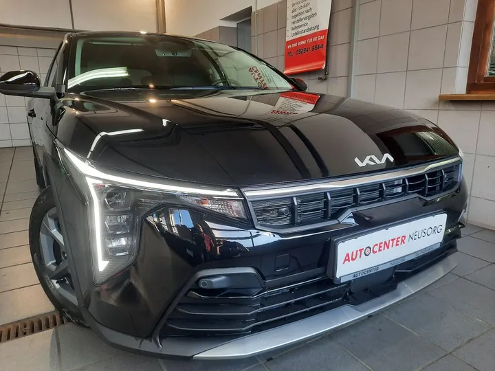 Kia K4