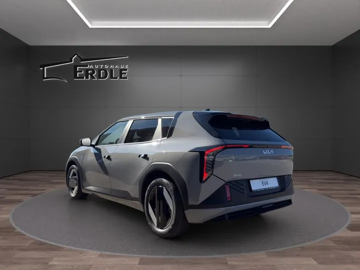 Kia EV4