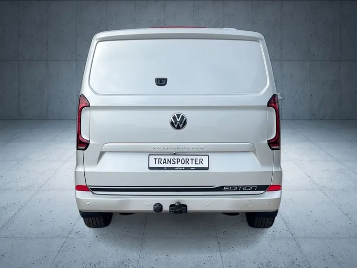 Volkswagen T7 Transporter