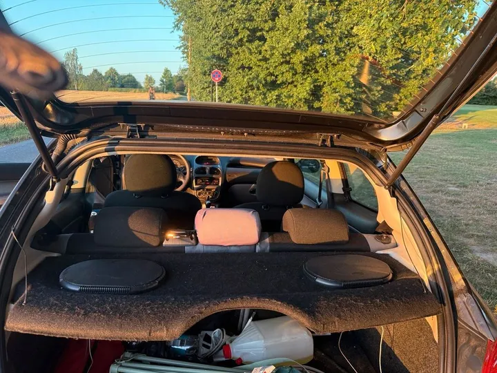 Peugeot 206