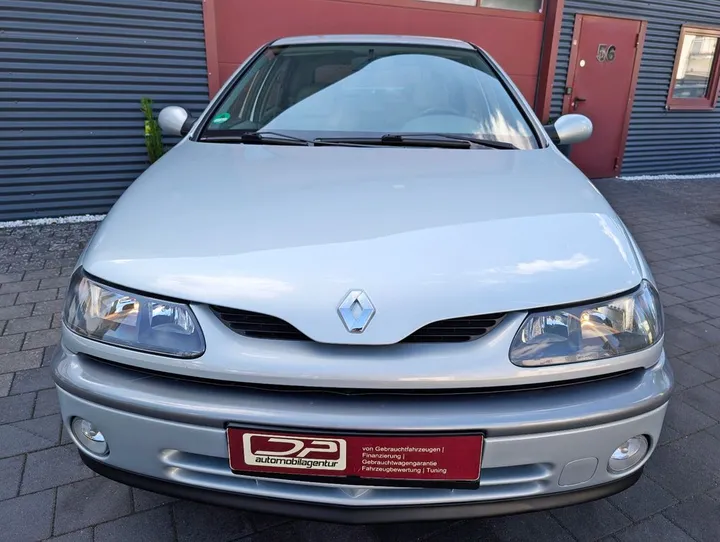 Renault Laguna