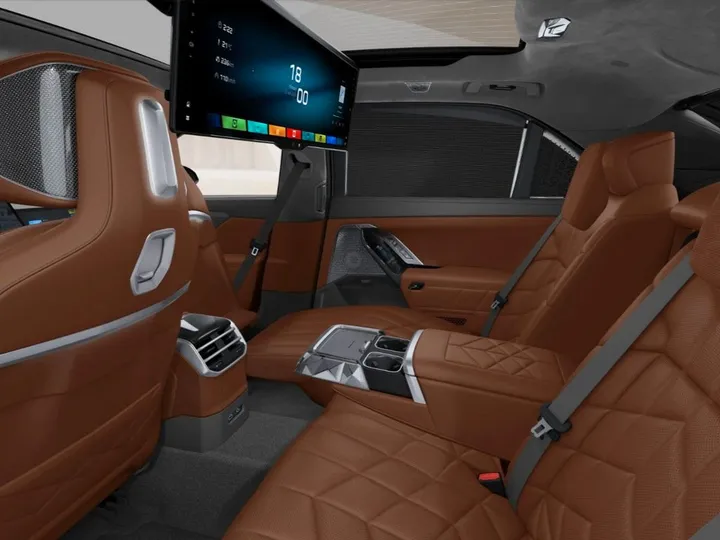 BMW 740