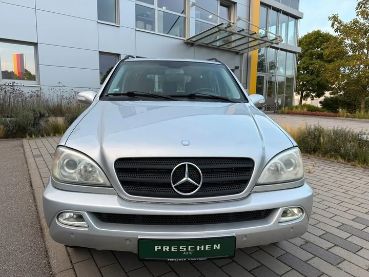 Mercedes-Benz ML 270
