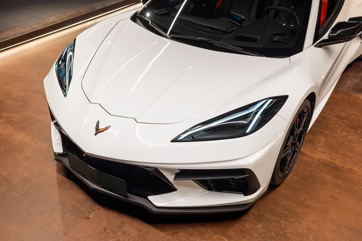 Corvette C8