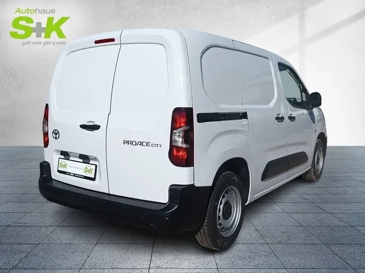 Toyota Proace City (Verso)