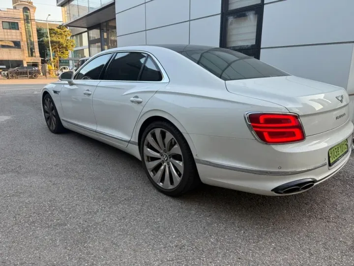 Bentley Flying Spur