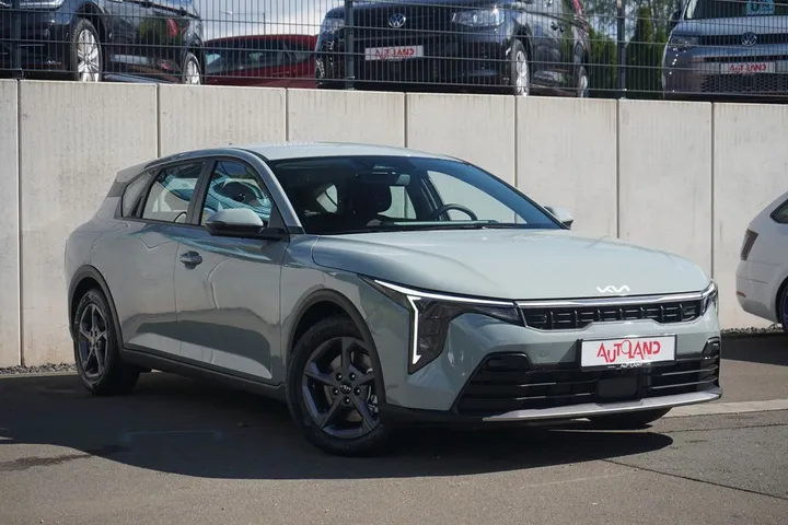 Kia K4