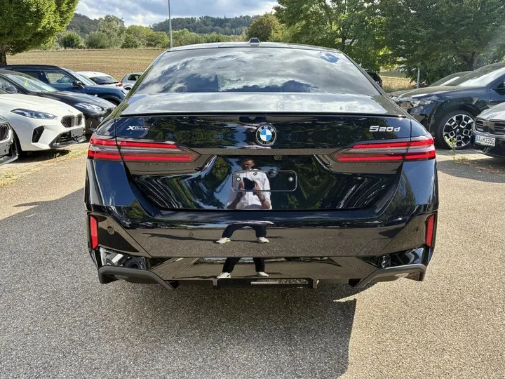 BMW 520