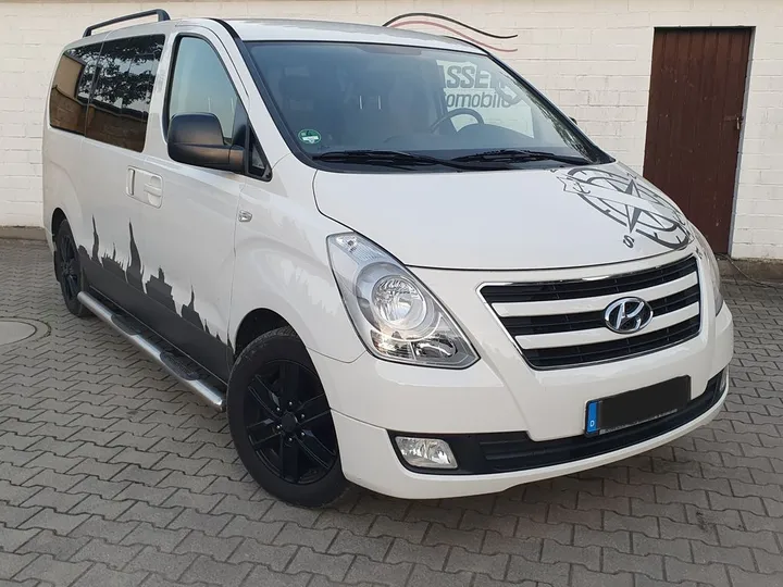 Hyundai H-1
