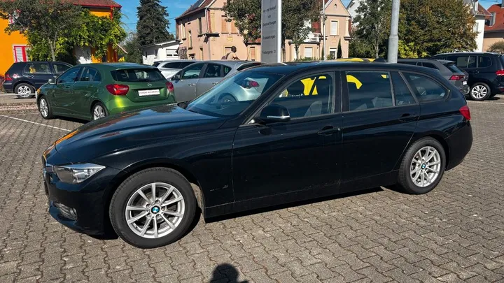 BMW 320