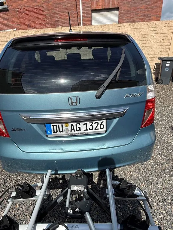 Honda FR-V