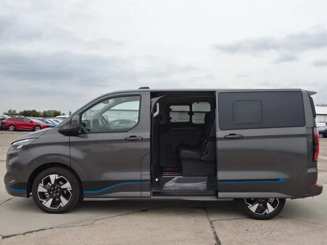 Ford Tourneo Custom