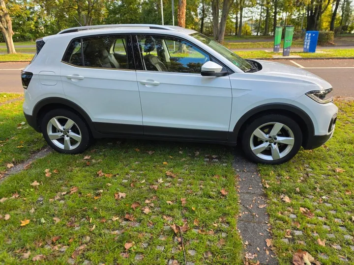 Volkswagen ID. Cross