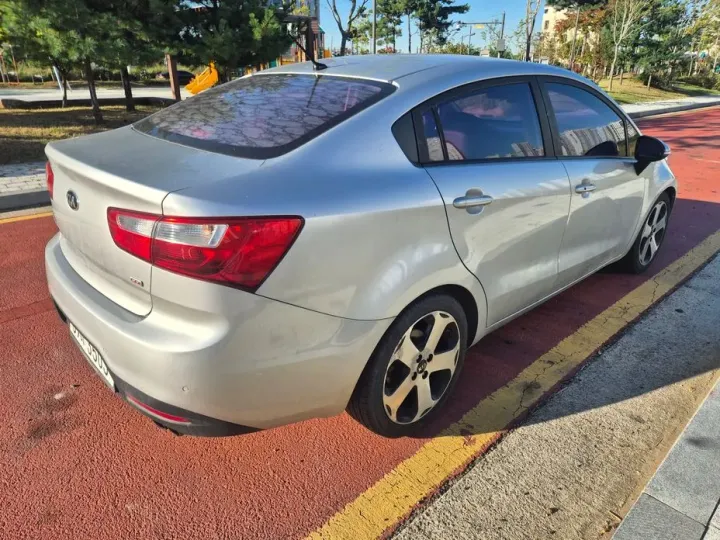 Kia pride