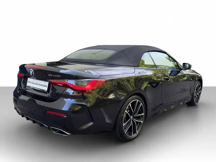 BMW M440