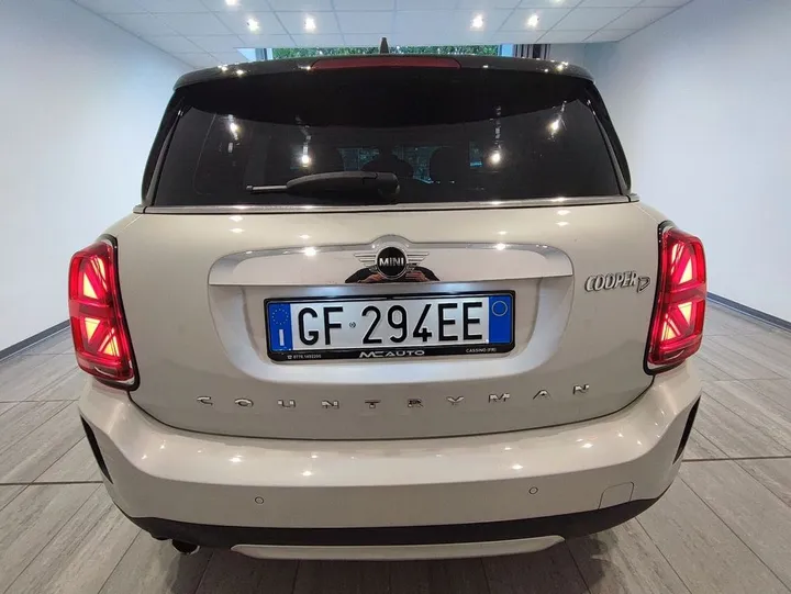 MINI Countryman D (Cooper)