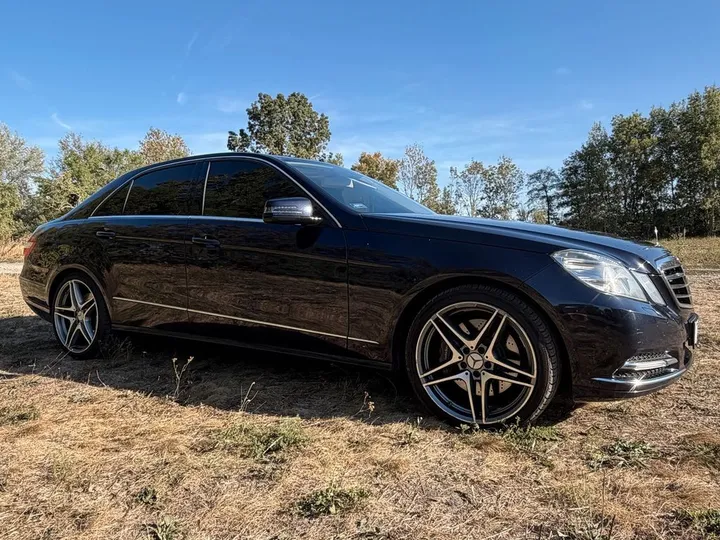 Mercedes-Benz E 500