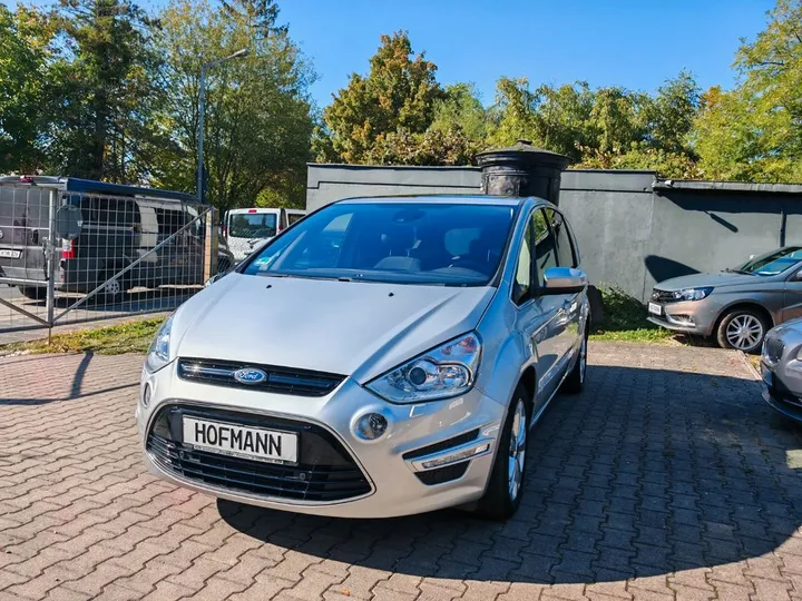 Ford S-Max