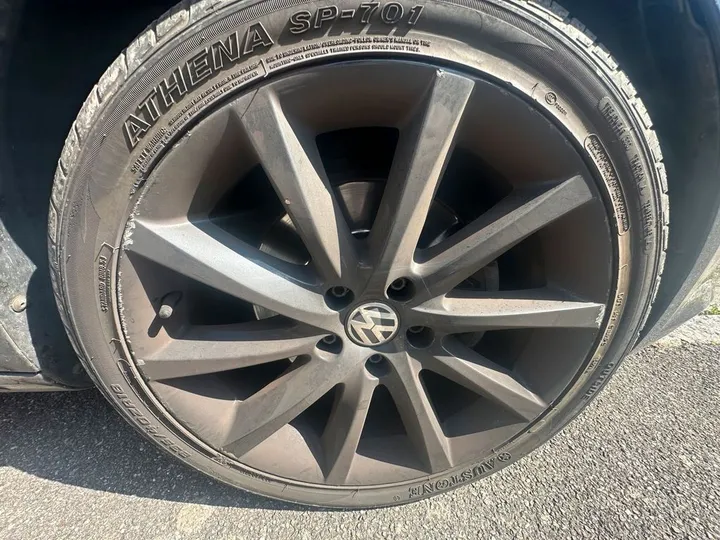 Volkswagen Eos