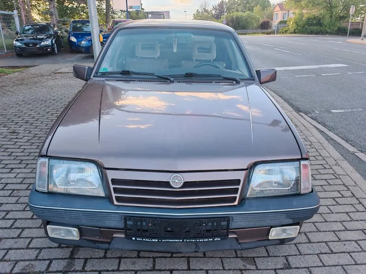 Opel Ascona