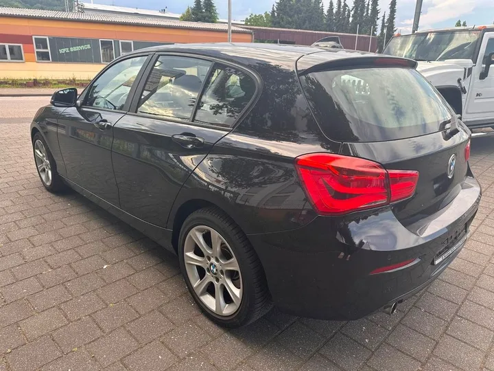 BMW 118