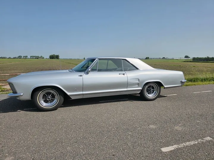 Buick Riviera