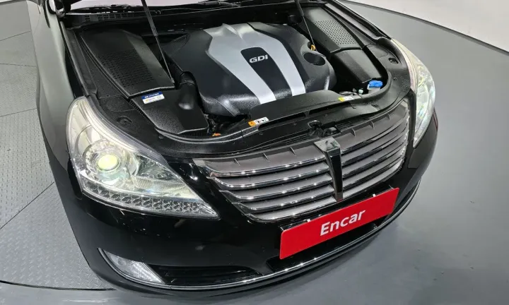 Hyundai Equus