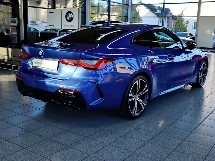 BMW M440